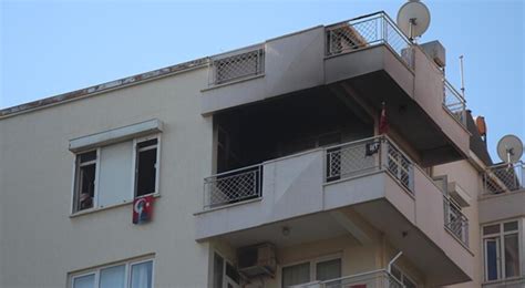 Antalyada apartman dairesinde yangın çıktı m.bursadabugun.com